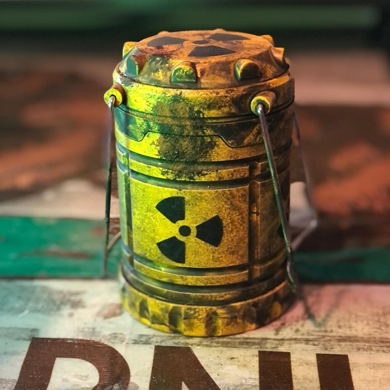 ☢ Miniature Nuclear Reactor Lantern/Lamp