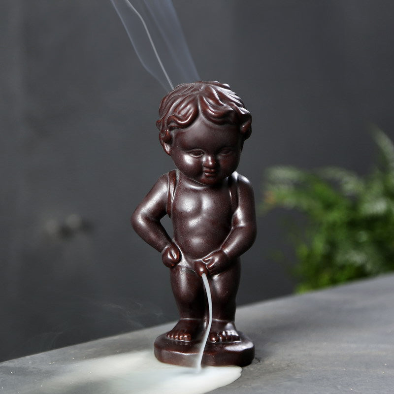 kooky ceramic creative crafts ornaments, peeing little boy, reverse flow incense burner